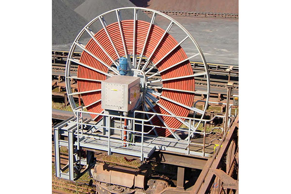 How does Cable Reel make cable equipment installation more time-saving and labor-saving?